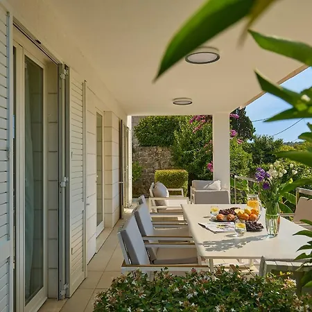 Villa Hedera Estate, Hedera Iii *
